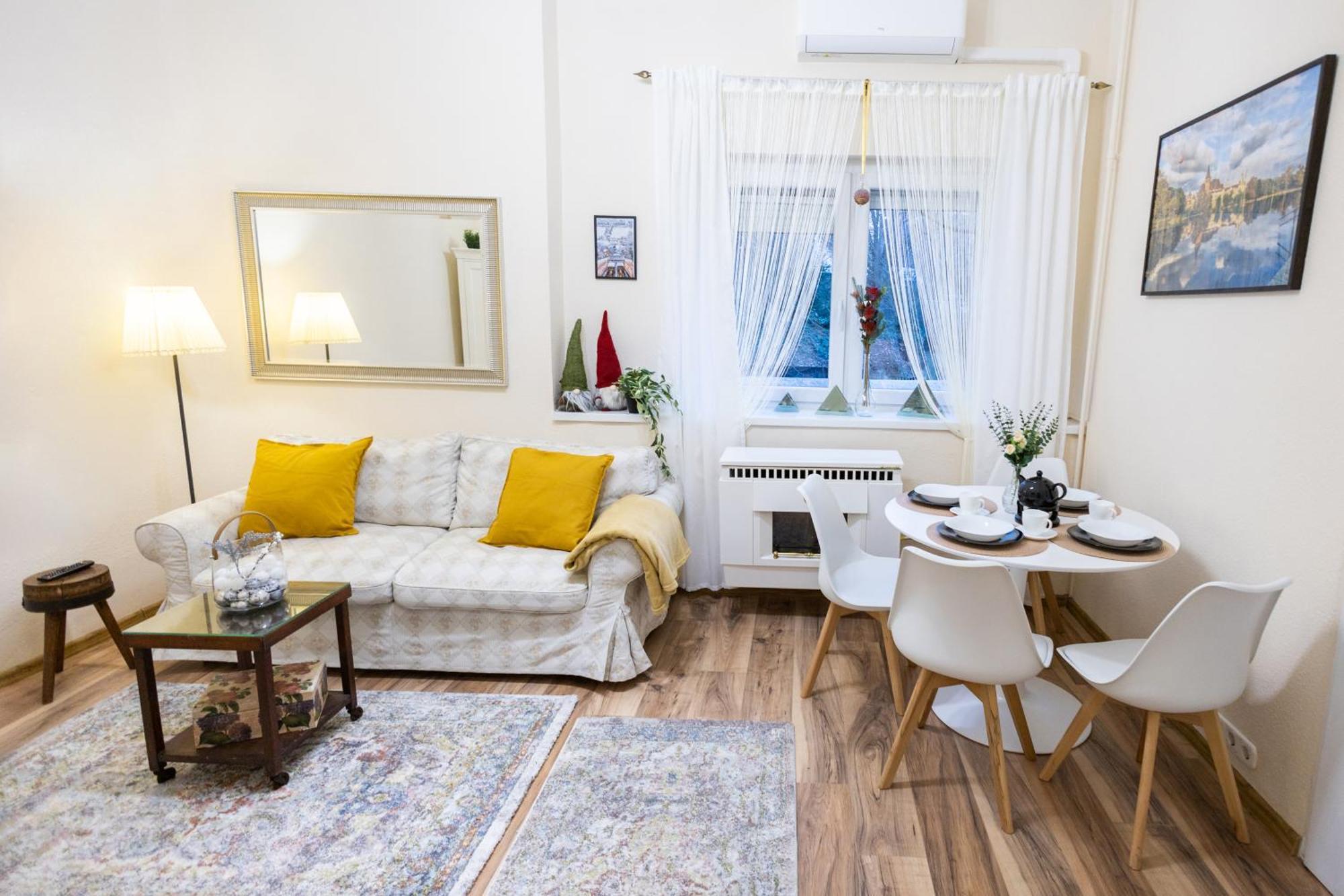 Sunhill Apartment Next To The Buda Castle Budapest Exteriör bild